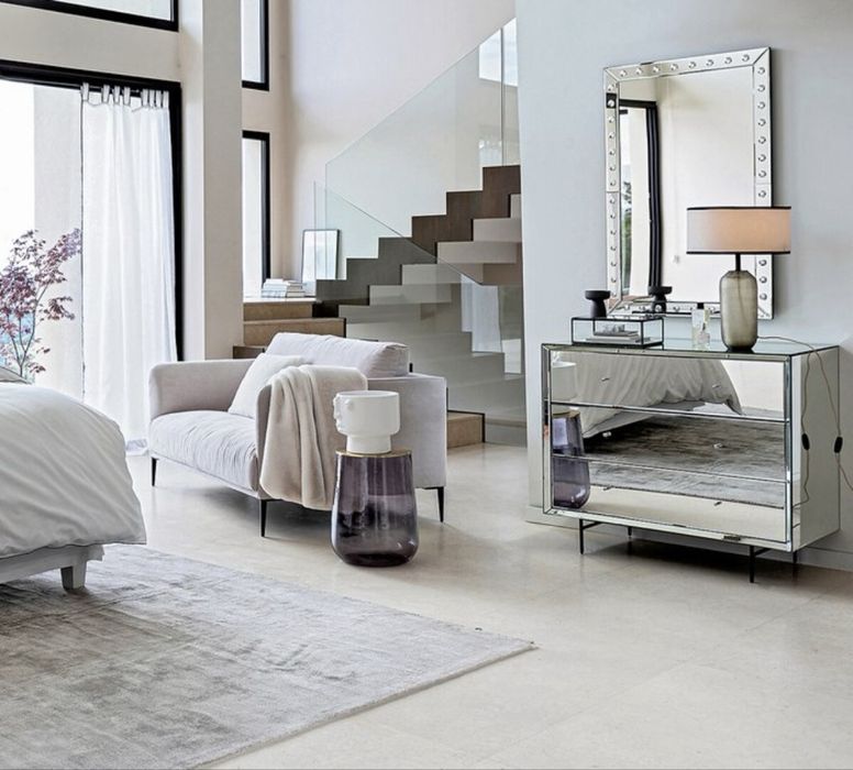 Cómoda espelhada Khonsou - Recuperada