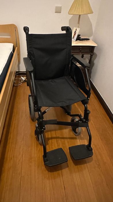 Cadeira de rodas manual USADA