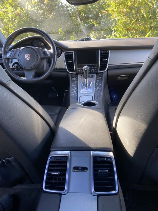 Porsche Panamera Nacional