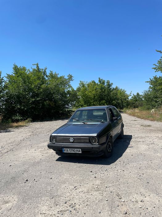 Продам гольф 2 1985года
