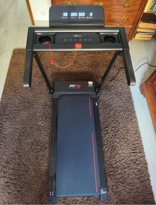 Passadeira de Corrida Dobrável FITFIU Fitness – Excelente Estado