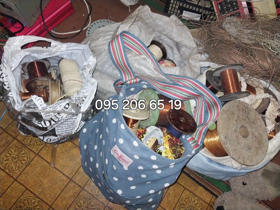 Продам провод медный в катушках