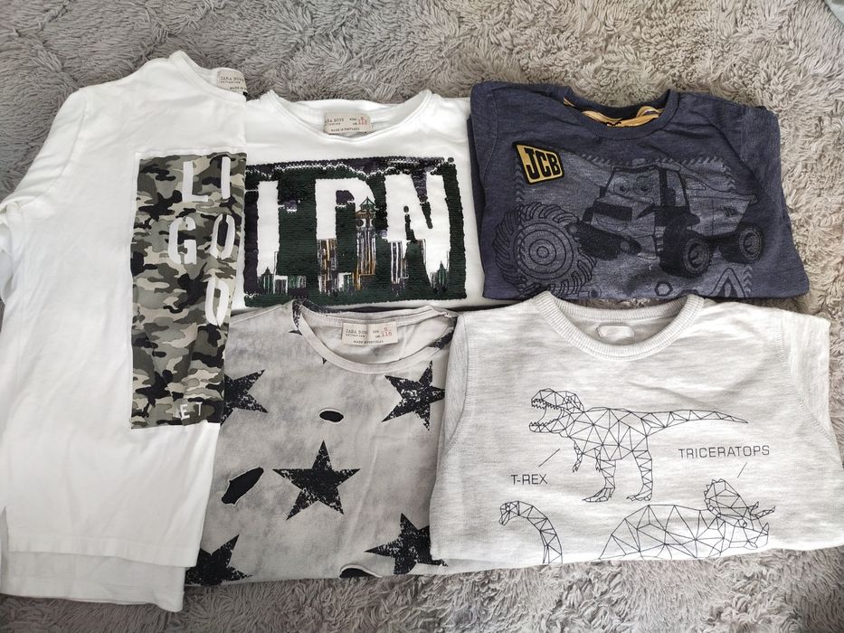 Zestaw chłopięcych koszulek z długim rękawem