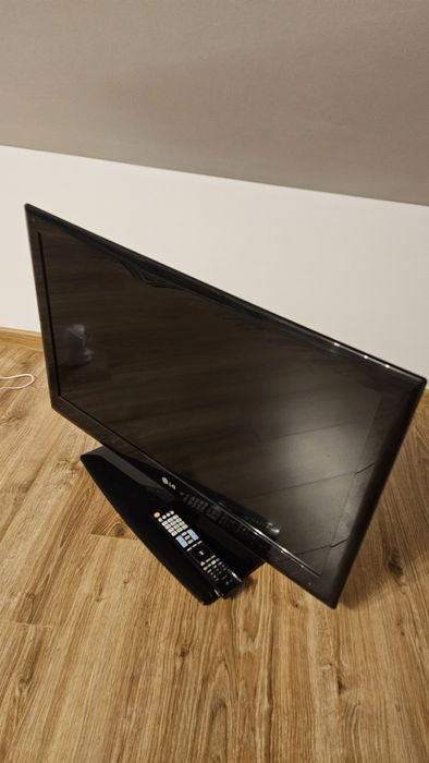 Telewizor LCD 32 cale