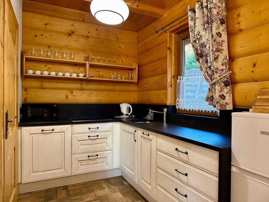 Willa Bajkowa/góry/jezioro/sauna i jacuzzi bez limitu na wyłączność