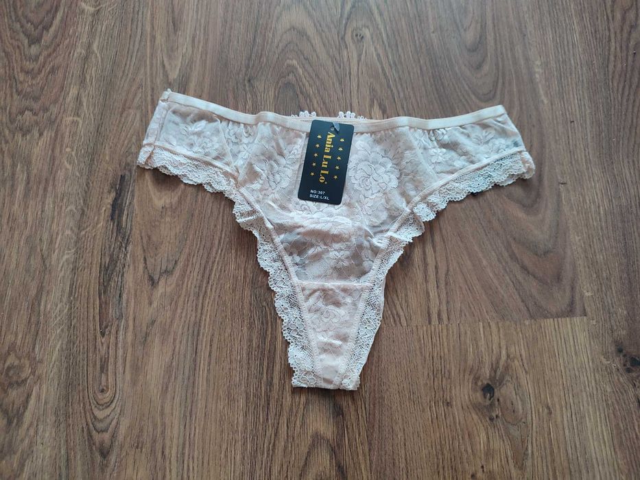 Nowe majtki stringi koronkowe morelowe rozmiar L/XL