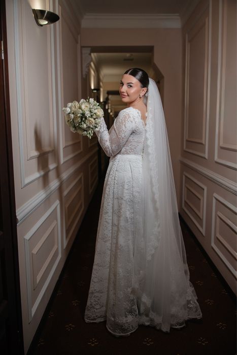 Продам власну весільну сукню, мереживо, без дефектів