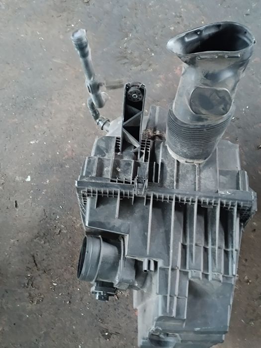 Obudowa filtra powietrza VW T6 2,0 tdi