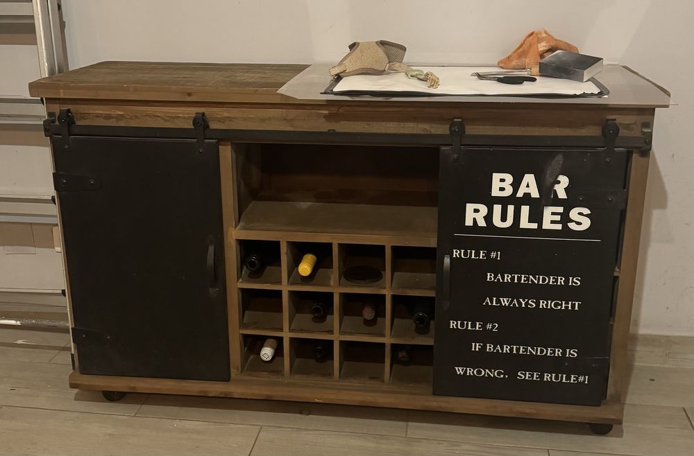 Movel bar - gato preto