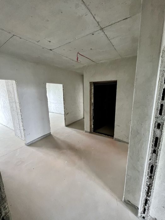 Продаж 3 кімнатної квартири по вул. Зелена