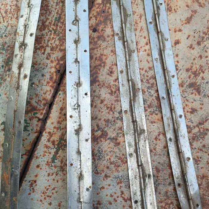 Рояльні петлі для меблів (довгі, металеві) – набір різних розмірів