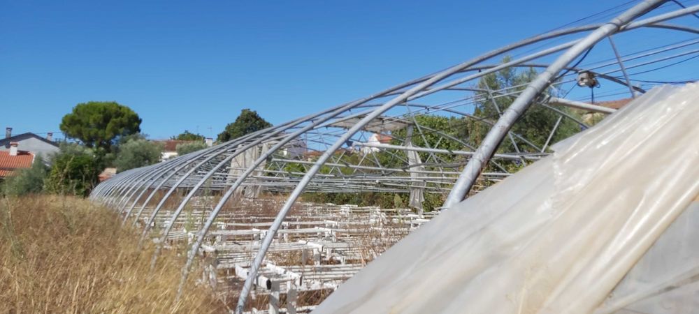 Estufa  em tubos zincado reforçado