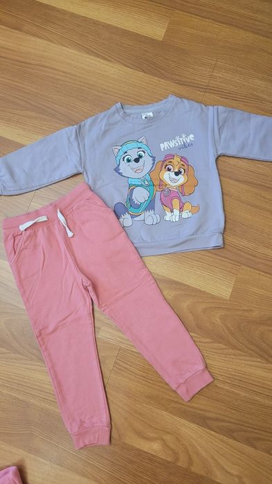 Костюм на дівчинку. Костюм на флісі.