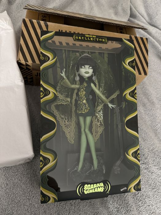 Scarah Screams monster high Fang Club