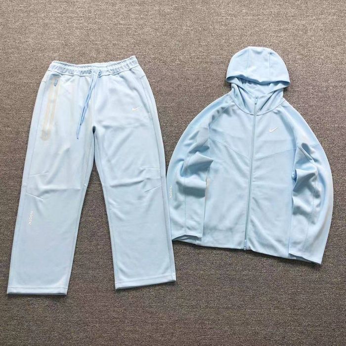 Новый комплект Nike