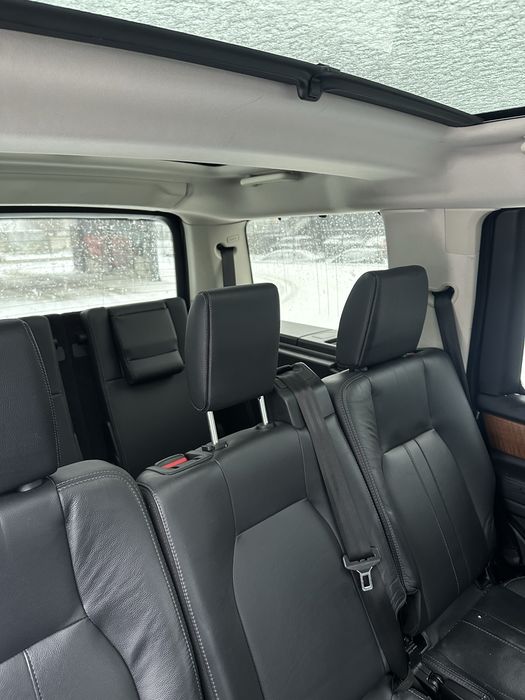 Lend Rover Discovery 2015