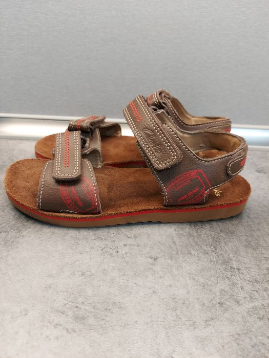 Sandały Clarks roz.32 skóra naturalna