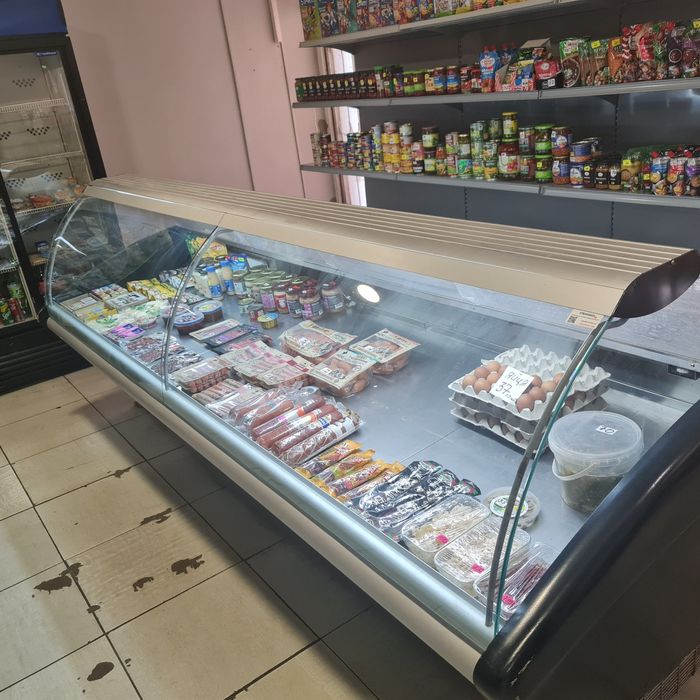 Холодильна вітрина 3м