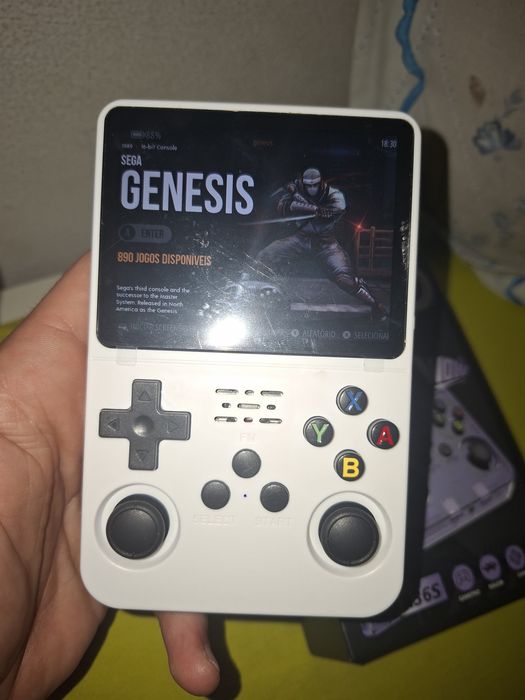 Vendo consola  game R36s