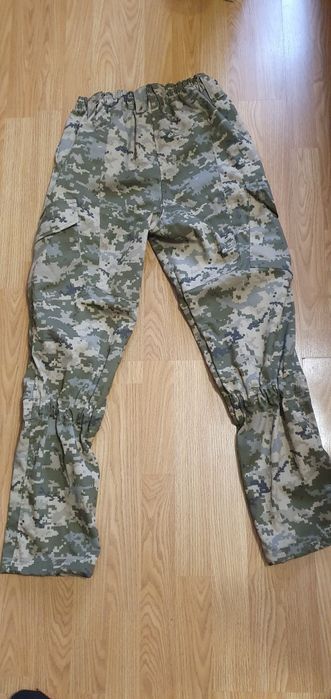 Розпродаж штани піксель.Нові