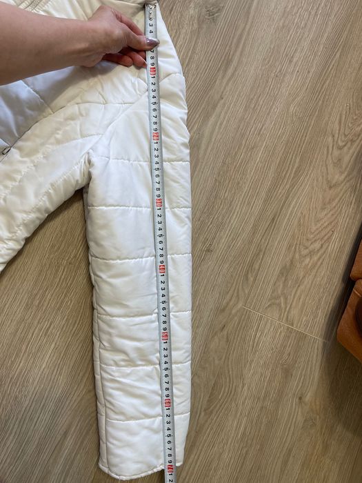 Куртка женская .