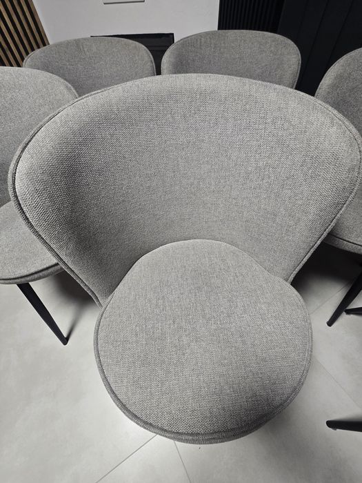 Krzesła do jadalni jak nowe 1 rok