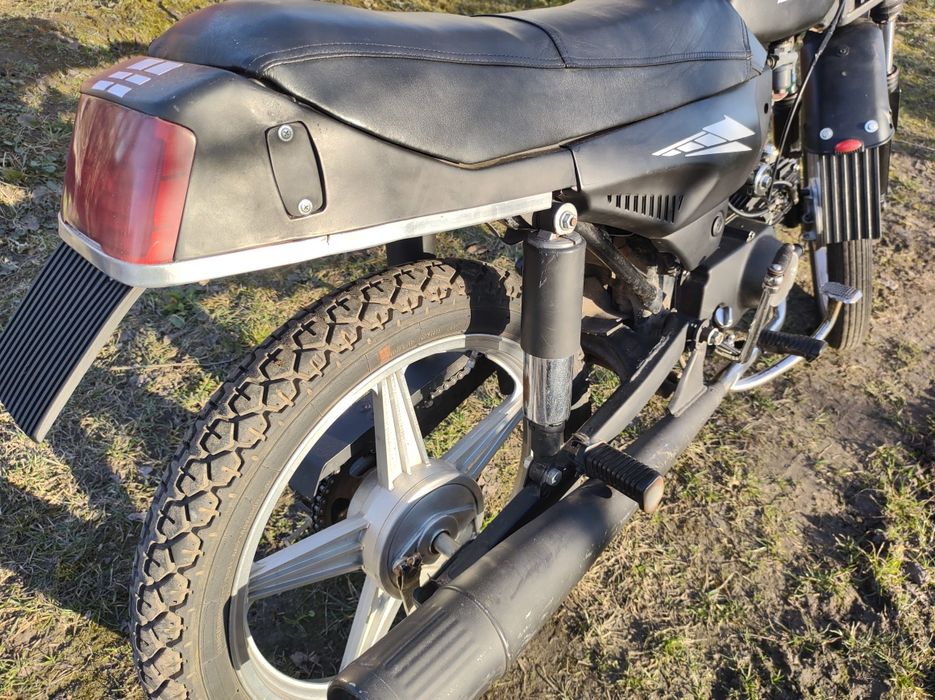 Yamasaki Zubr 50-3 (110сс)