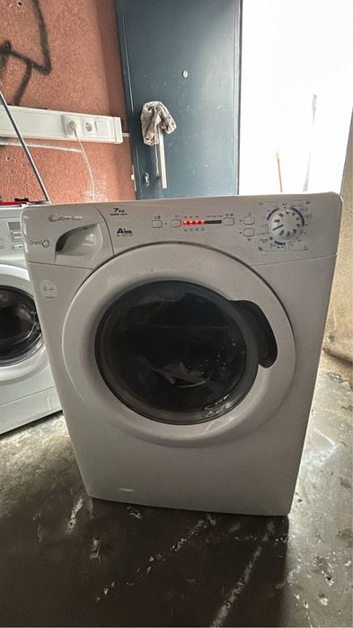 Vendo máquinas de roupa em bom estado