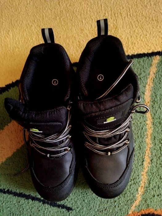 робочі захисні черевики Beeswift Click S3 Hiker Boot