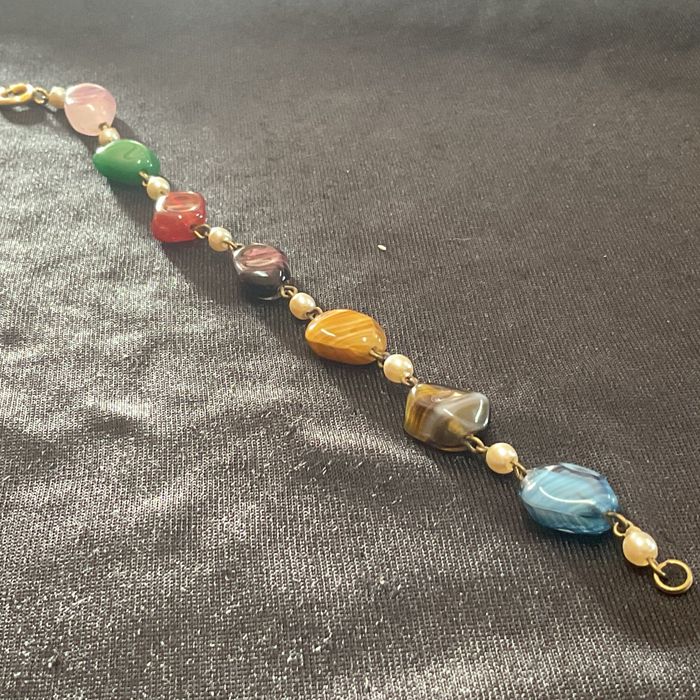 Pulseira pedras várias cores 21 cm