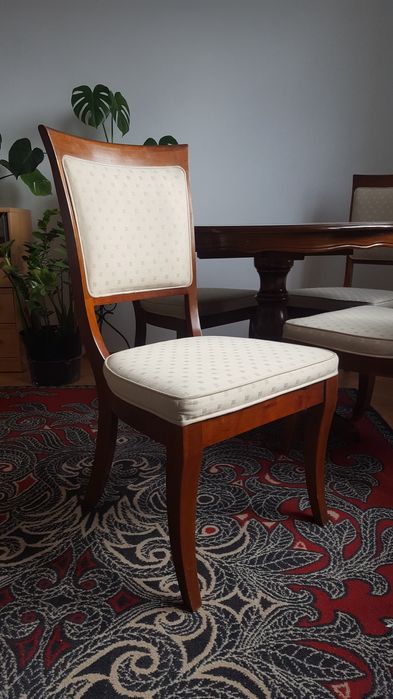 Krzesło tapicerowane, lite drewno orzech, produkcja USA
