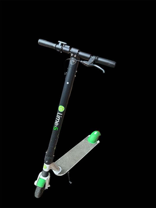 Електросамокат Lime-S у хорошому технічному стані.