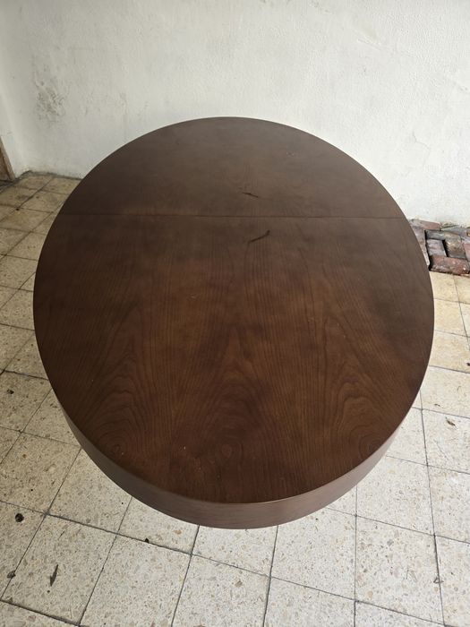Mesa  extensiva oval