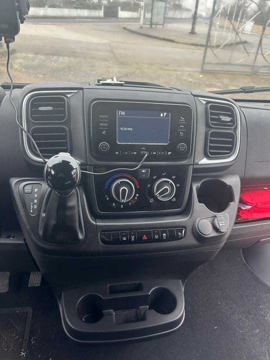 Peugeot (refrigeração até 0 graus) BOXER FURGÃO 335 2.2BHDI 180CV EAT8