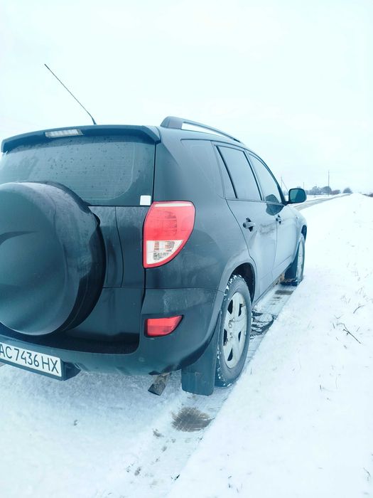 Продам тойота рав 4