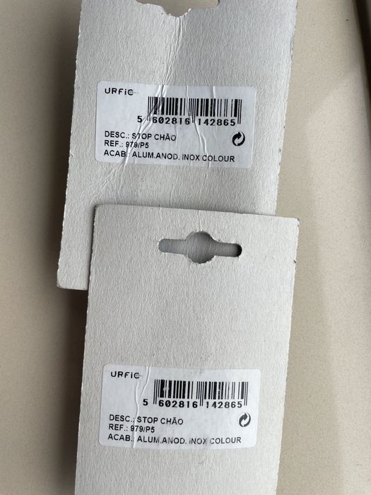 Floor-mounted door stops (three)64297748564610123