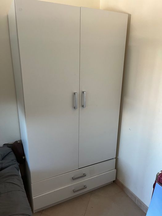 Armário branco de Quarto