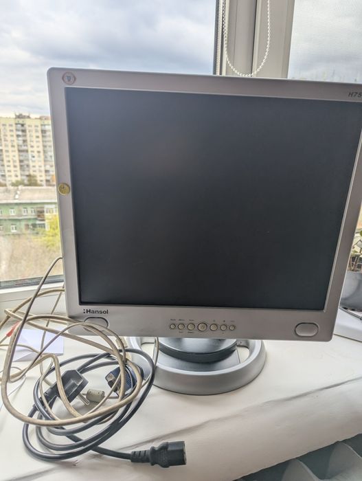 Hansol H750 17" LCD монітор 

17" LCD Monitor