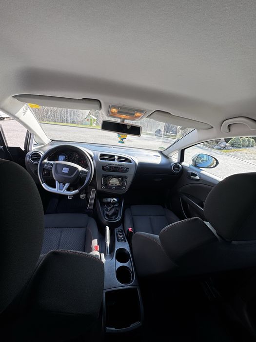 Seat leon 2 FR 2.0 tdi 2012