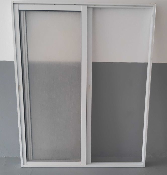 Resguardo de duche de correr