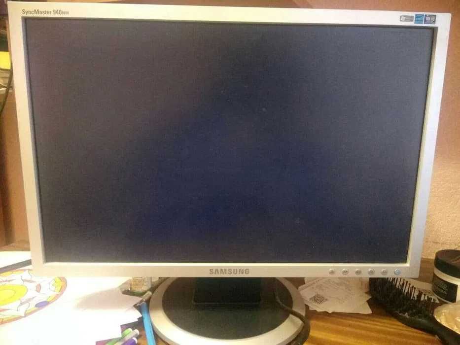 Монитор Samsung SyncMaster 940NW 1440x900