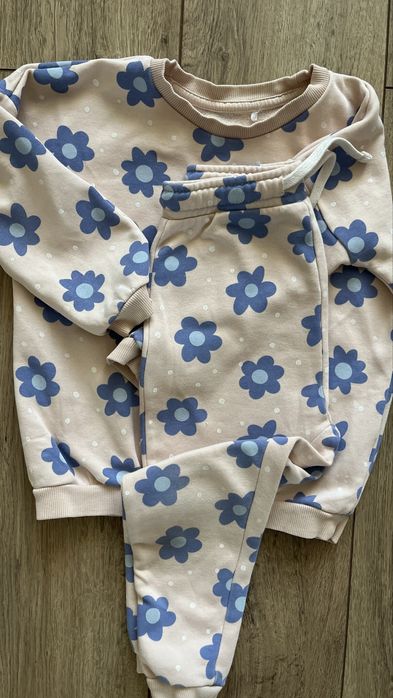 Костюм доя дівчинки