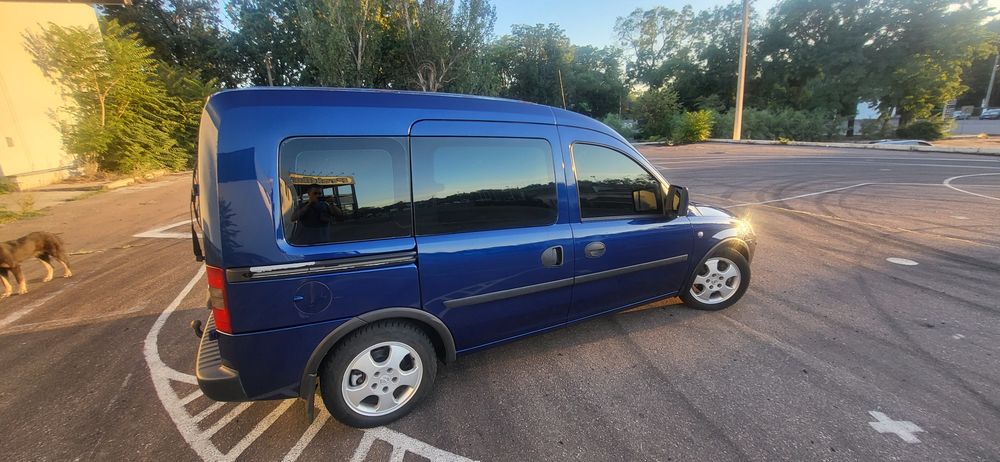 opel combo C 1.7 cdti