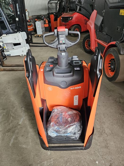 Навантажувачі вилкові в Києві. Вилочные погрузчики Тойота.