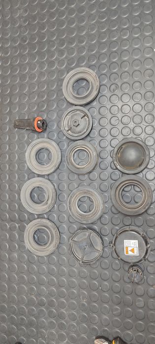 Заглушка фары Ford, Mazda,Toyota,BMW