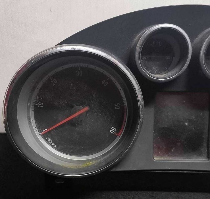 Quadrante / Painel de Instrumentos OPEL INSIGNIA A Country Tourer (G09) ano 2008