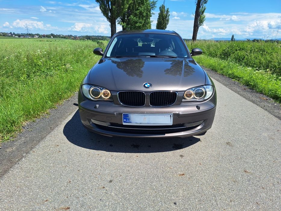 BMW E87 , 118i, 2009r.