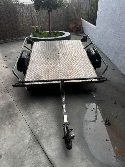 Reboque Toniauto