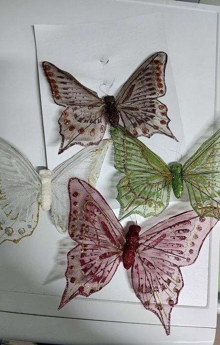 Duze motyle na spince