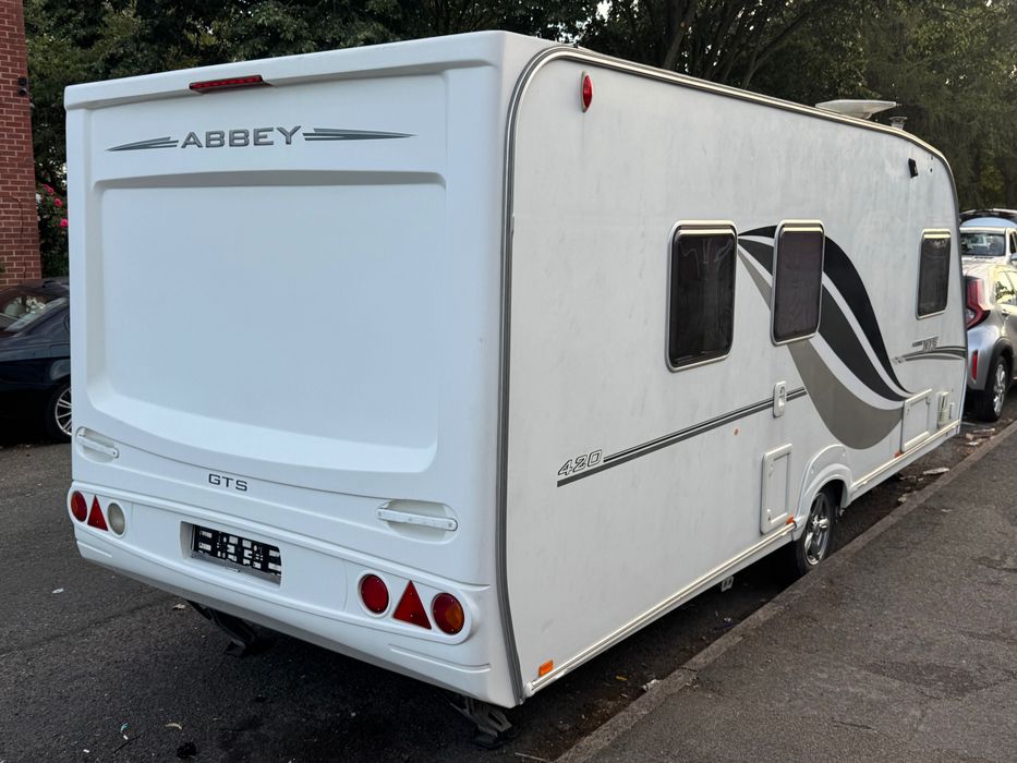 ABBEY GTS 420 - 4 Camas